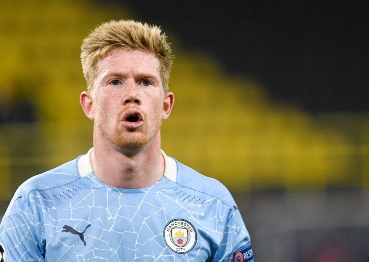 紧张与深夜会议……哈维·阿隆索的未来悬而未决