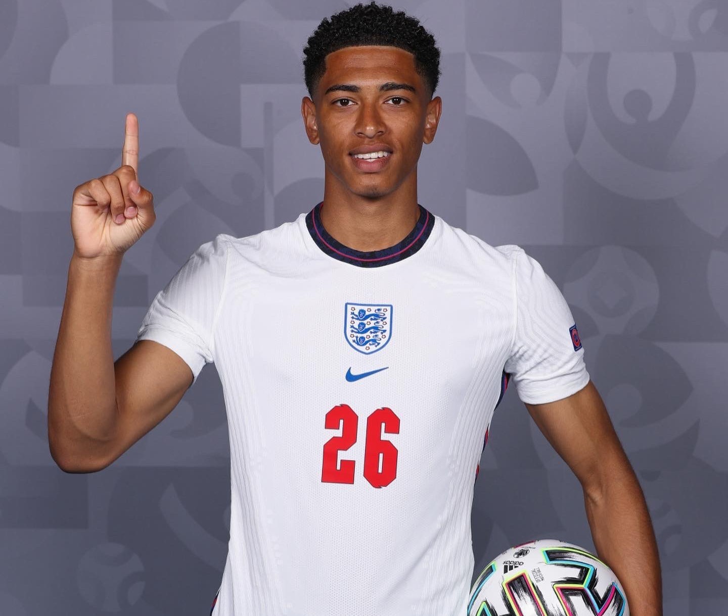 美网站晒最新夺冠概率：雷掘火位列前三 湖人杀进前四令人意外