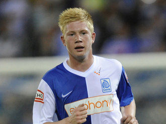 拉亚的逆袭：阿森纳新星如何挑战西班牙国家队门将格局