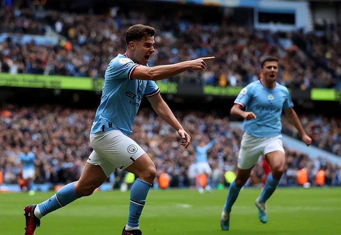 皇马0-2负塞尔塔赛后球员围攻裁判，一分钟内五黄一红