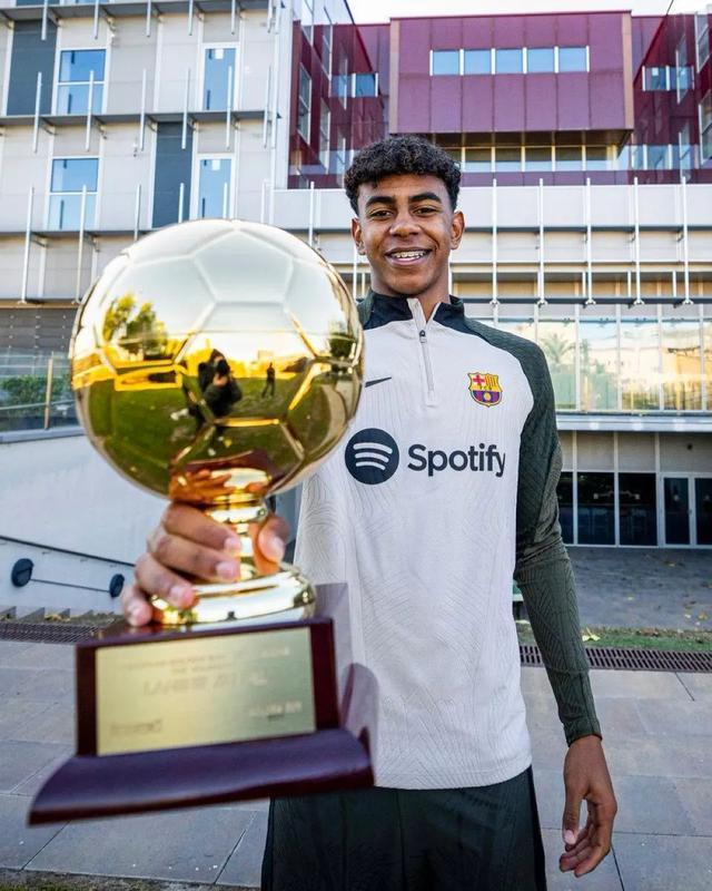 足球世界杯出现本届最快进球，仅9秒