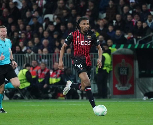 梅开二度+绝杀，C罗当选利雅得胜利vs费哈全场最佳球员