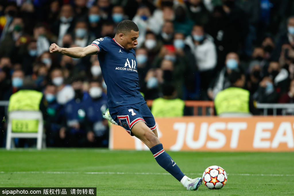 小法谈0-4失利：希望在惨败后成长，会看欧冠国米对阵红军