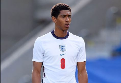 杜月徵西协甲复出，中国留洋球员时隔48天再登场，坚守终获机会