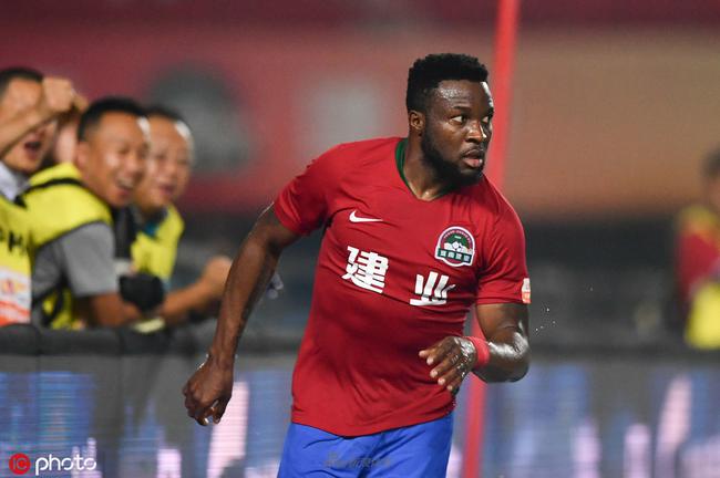 3-0大胜后的@埃尔切足球俱乐部 为大家带来一段胜利之舞