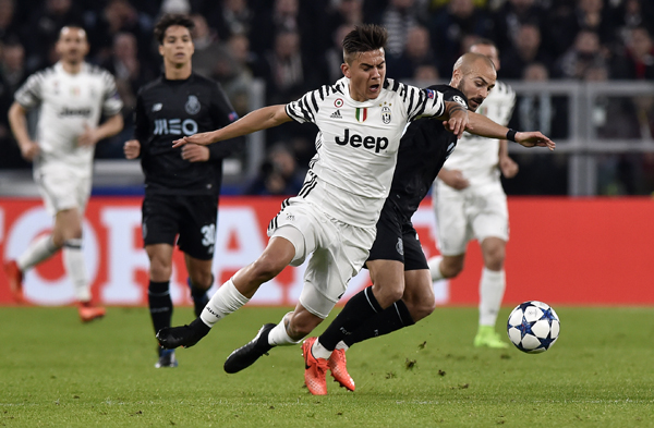 孔蒂再遭打击，佩杜拉：霍伊伦因右大腿股二头肌受伤而下场